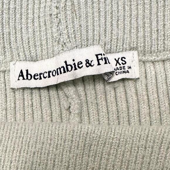Abercrombie & Fitch High Quality Knitted Size Small Shorts Perfect For Summer - Picture 2 of 4